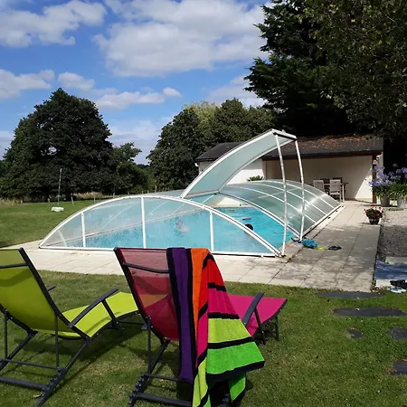 Holiday home Maison De Charme Avec Piscine Et Grand Jardin, Pres D'ancenis - Ideal Pour Familles Et Balades - Fr-1-306-1151 Bonnoeuvre