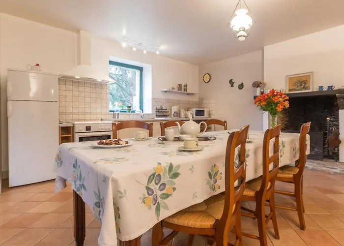 Дом отдыха Maison De Charme Avec Piscine Et Grand Jardin, Pres D'ancenis - Ideal Pour Familles Et Balades - Fr-1-306-1151 *